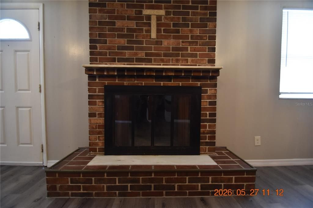 В аренду: $2,250 (4 спален, 2 ванн, 1608 Квадратных фут)