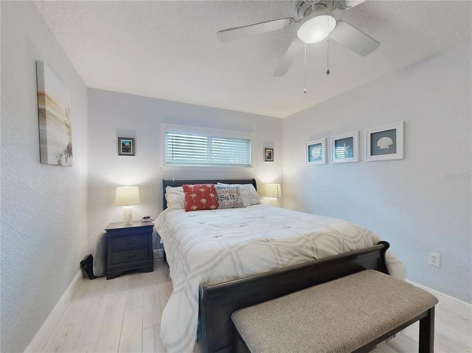 En Venta: $329,000 (2 camas, 1 baños, 840 Pies cuadrados)