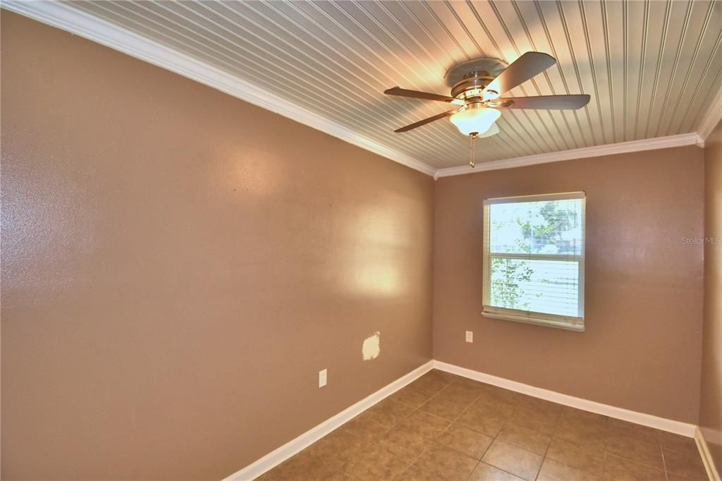 For Sale: $249,900 (3 beds, 1 baths, 1176 Square Feet)