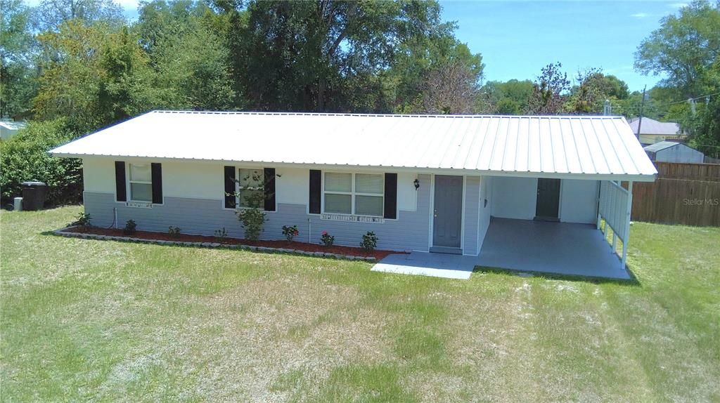 For Sale: $249,900 (3 beds, 1 baths, 1176 Square Feet)