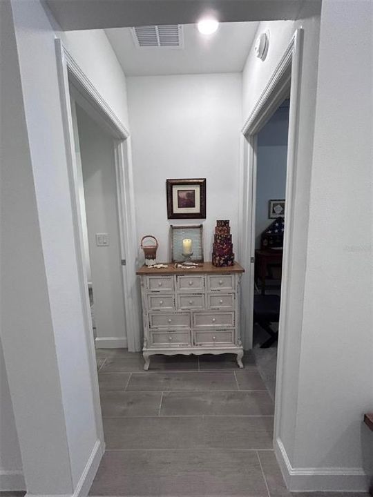 For Sale: $275,000 (2 beds, 2 baths, 1405 Square Feet)