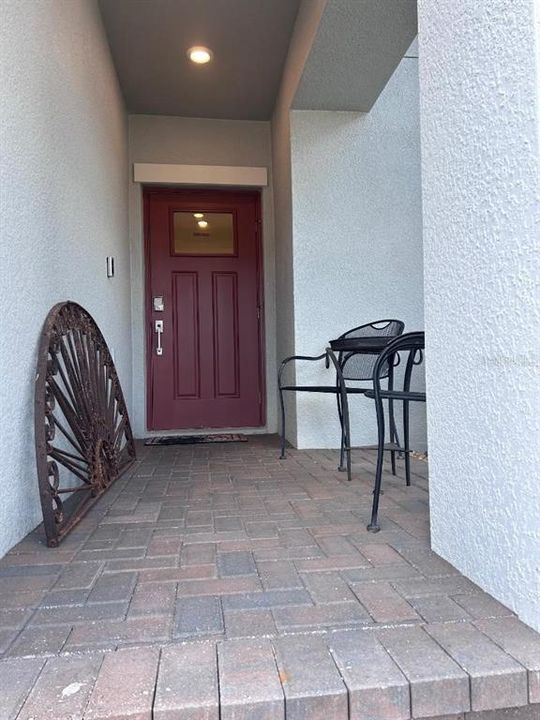 For Sale: $275,000 (2 beds, 2 baths, 1405 Square Feet)