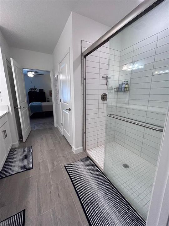 For Sale: $275,000 (2 beds, 2 baths, 1405 Square Feet)