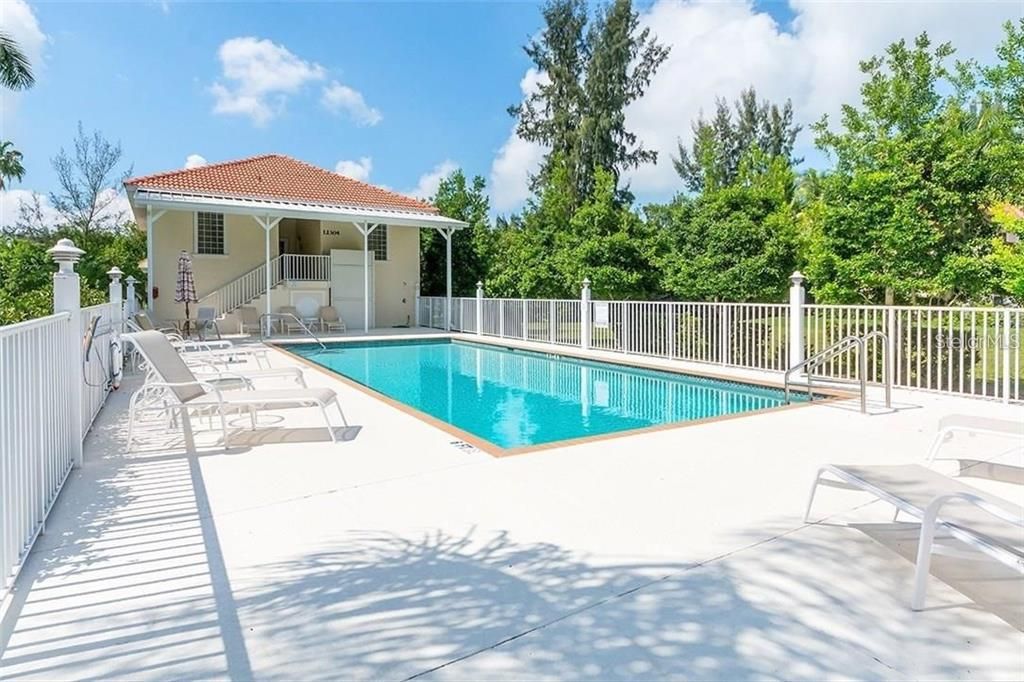 For Rent: $3,700 (2 beds, 2 baths, 1912 Square Feet)