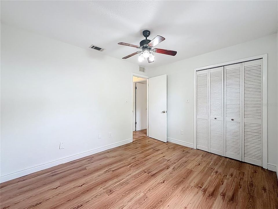 For Sale: $405,000 (3 beds, 2 baths, 1366 Square Feet)