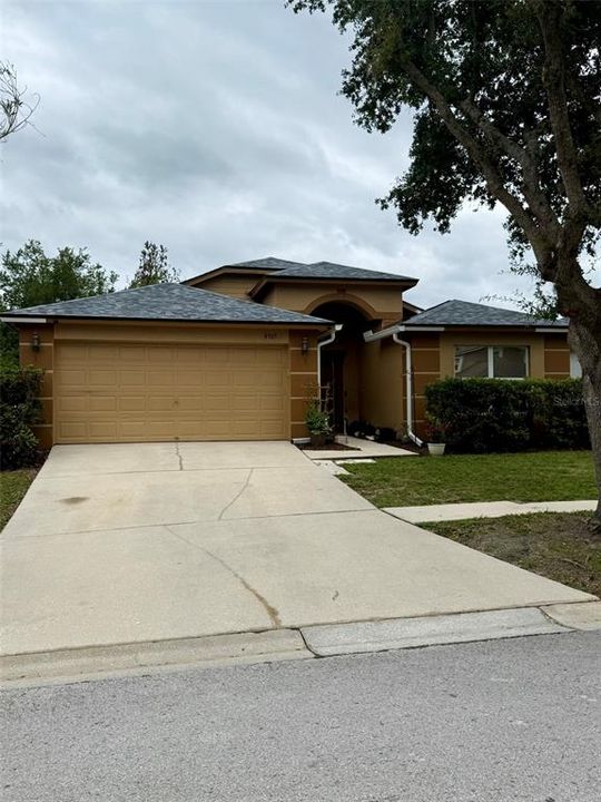 For Sale: $339,000 (4 beds, 2 baths, 1742 Square Feet)