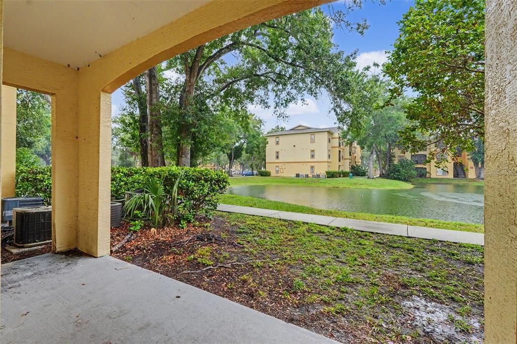 For Sale: $150,000 (1 beds, 1 baths, 734 Square Feet)
