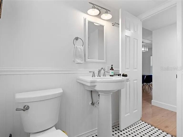 В аренду: $5,400 (4 спален, 2 ванн, 1440 Квадратных фут)