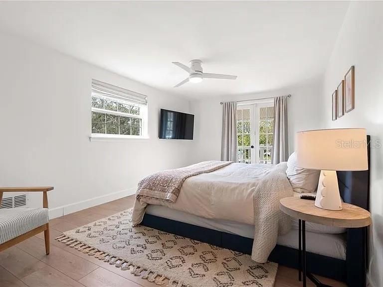 В аренду: $5,400 (4 спален, 2 ванн, 1440 Квадратных фут)