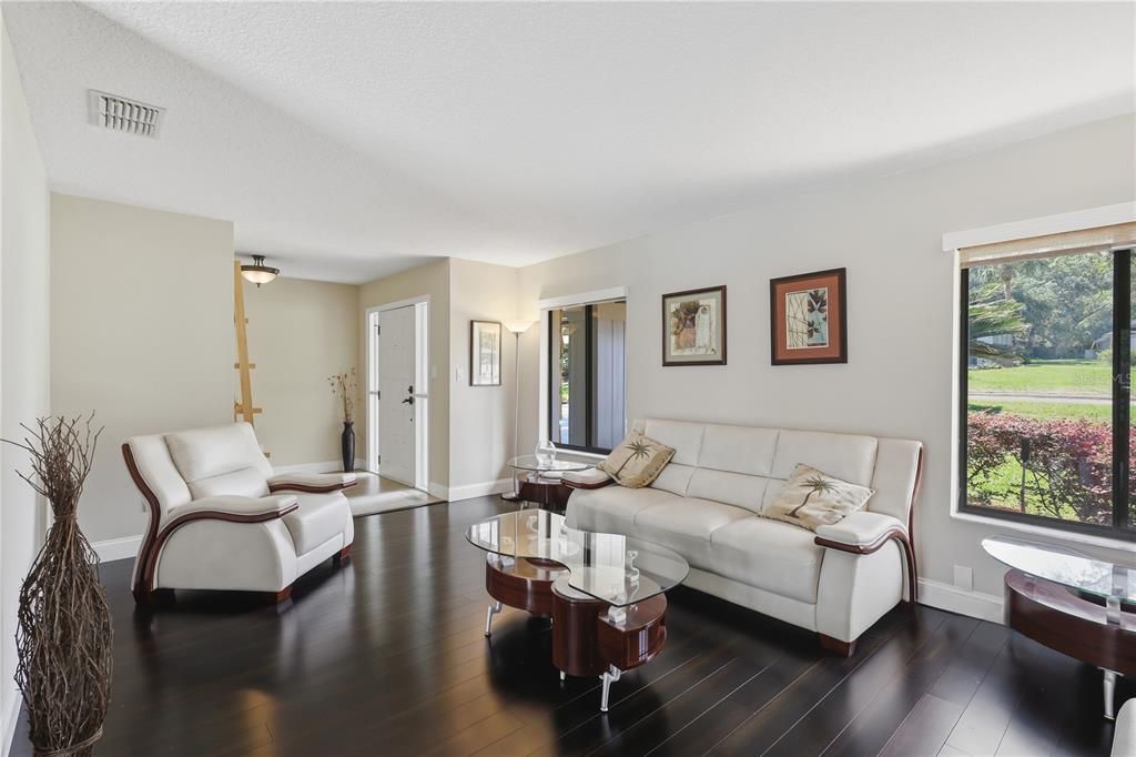 For Sale: $544,900 (4 beds, 2 baths, 2090 Square Feet)