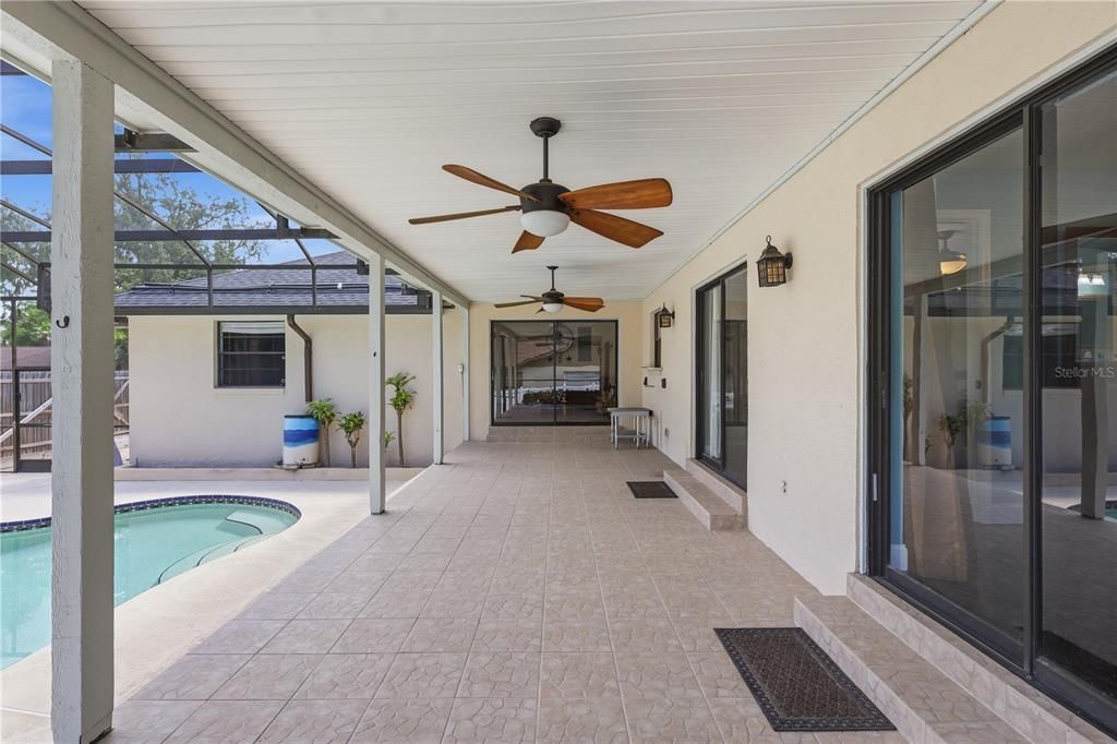 For Sale: $544,900 (4 beds, 2 baths, 2090 Square Feet)