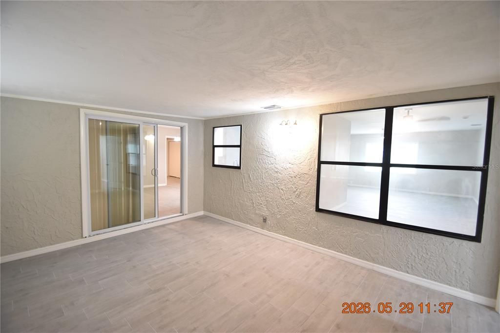 For Rent: $1,795 (4 beds, 2 baths, 1960 Square Feet)