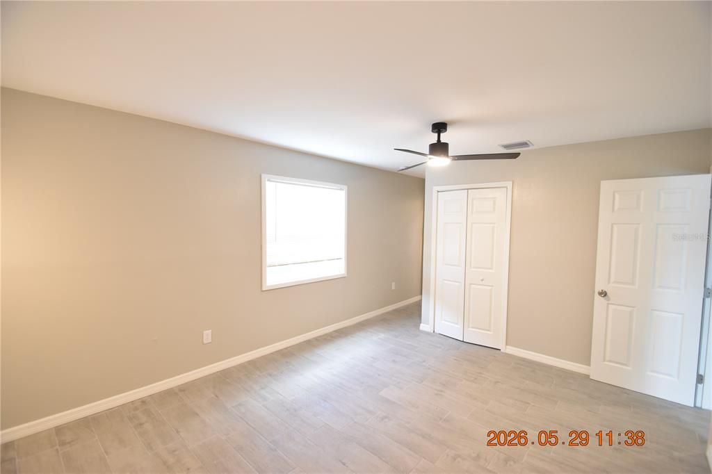 For Rent: $1,795 (4 beds, 2 baths, 1960 Square Feet)