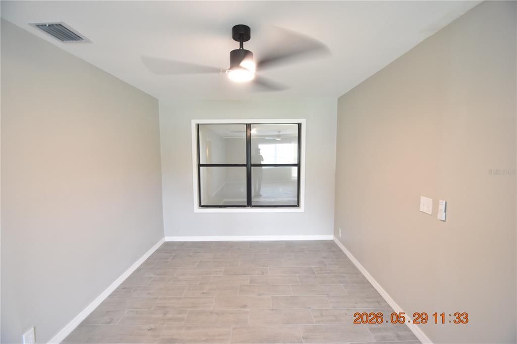 For Rent: $1,795 (4 beds, 2 baths, 1960 Square Feet)