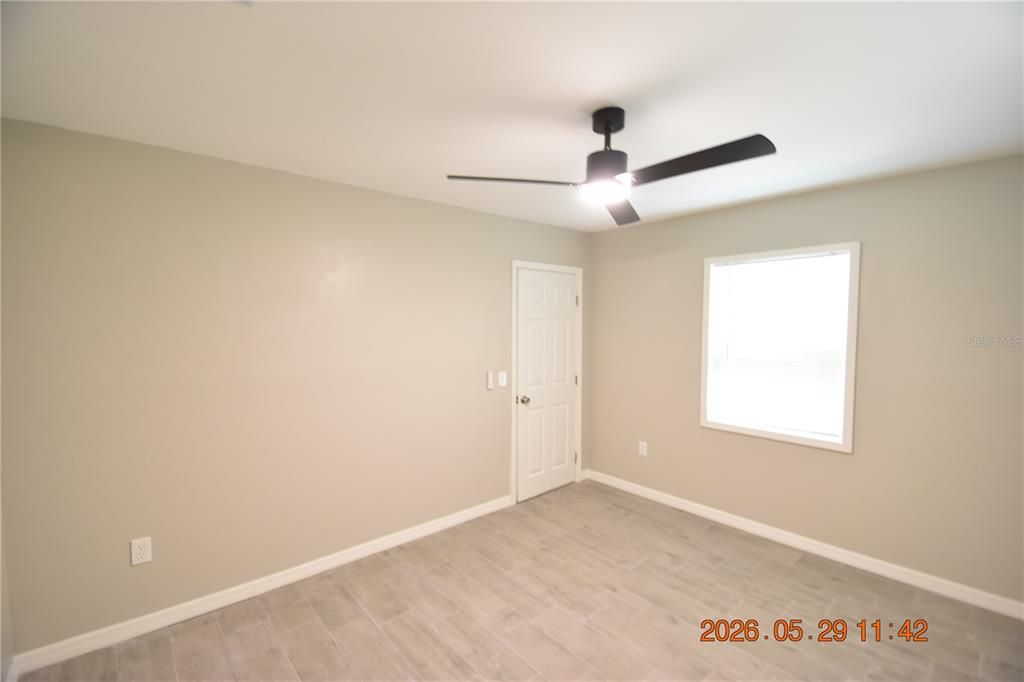 For Rent: $1,795 (4 beds, 2 baths, 1960 Square Feet)