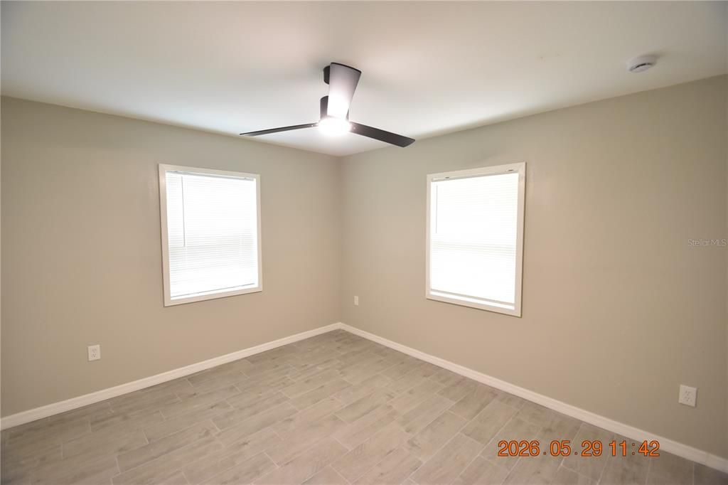For Rent: $1,795 (4 beds, 2 baths, 1960 Square Feet)