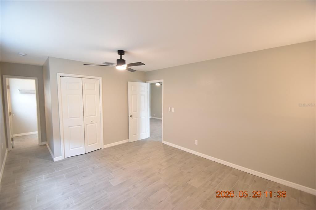 For Rent: $1,795 (4 beds, 2 baths, 1960 Square Feet)