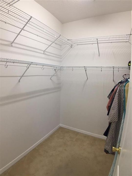 En Renta: $3,199 (4 camas, 3 baños, 2438 Pies cuadrados)