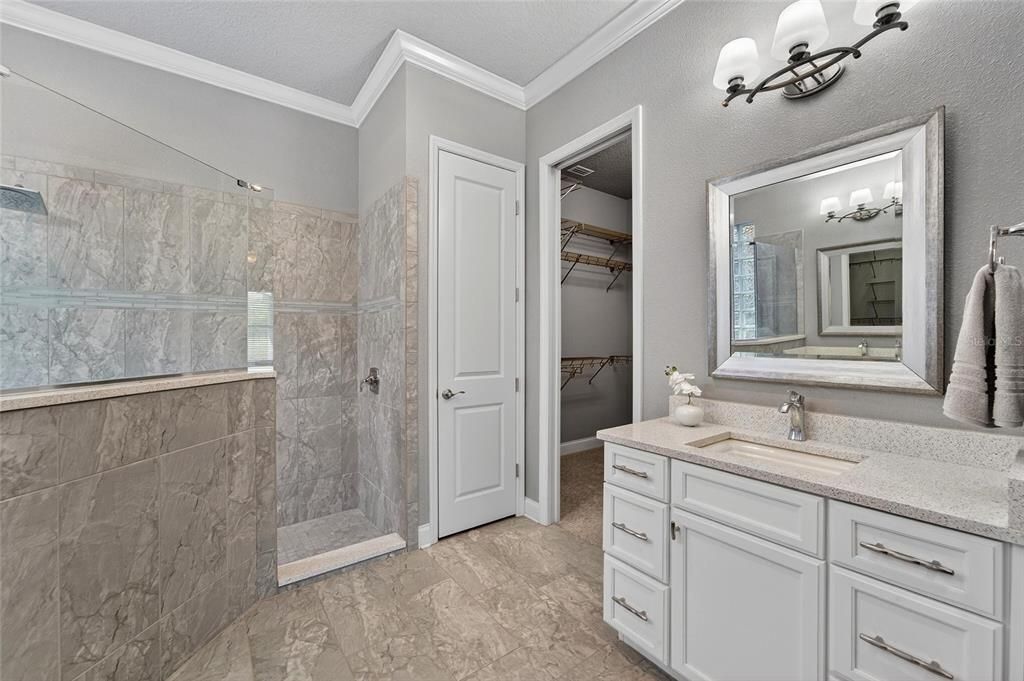 For Sale: $475,000 (4 beds, 2 baths, 2269 Square Feet)