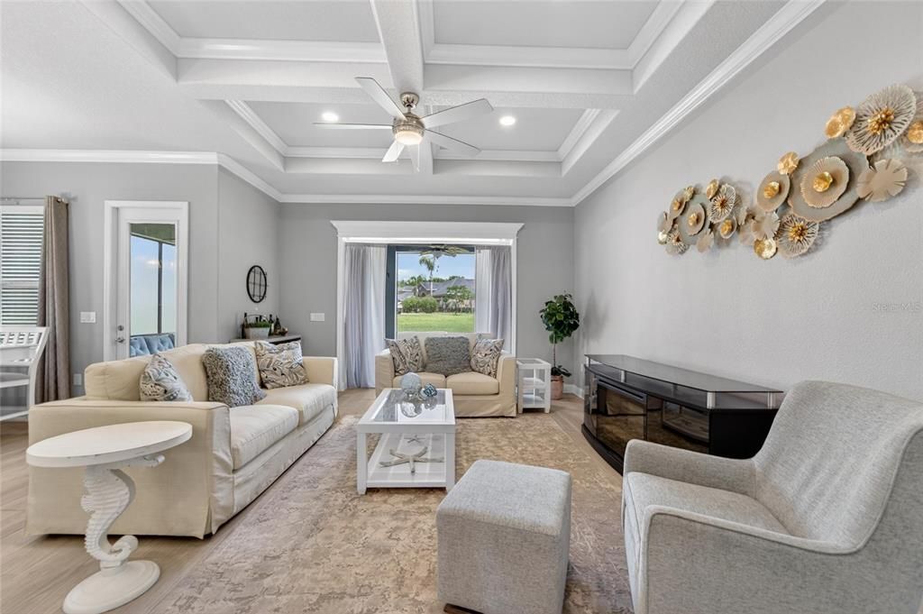 For Sale: $475,000 (4 beds, 2 baths, 2269 Square Feet)
