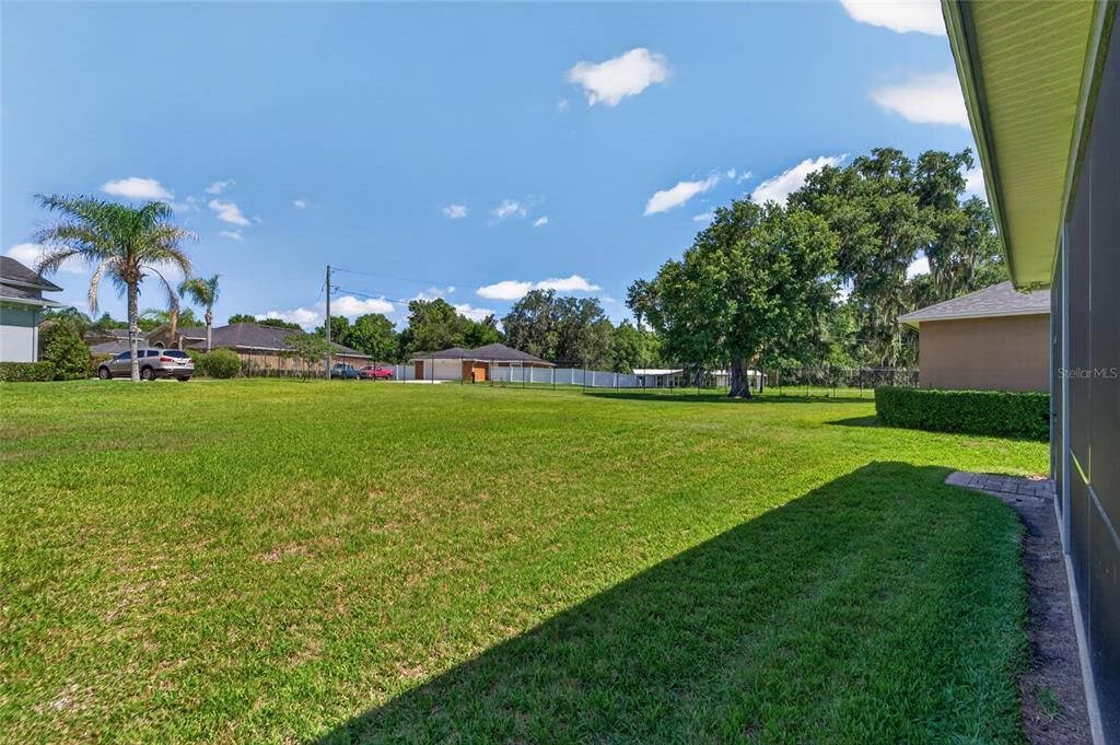 For Sale: $475,000 (4 beds, 2 baths, 2269 Square Feet)