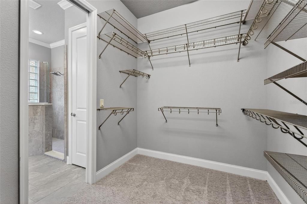 For Sale: $475,000 (4 beds, 2 baths, 2269 Square Feet)