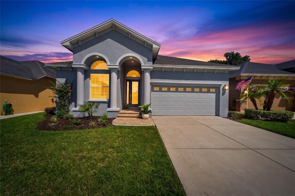 For Sale: $475,000 (4 beds, 2 baths, 2269 Square Feet)