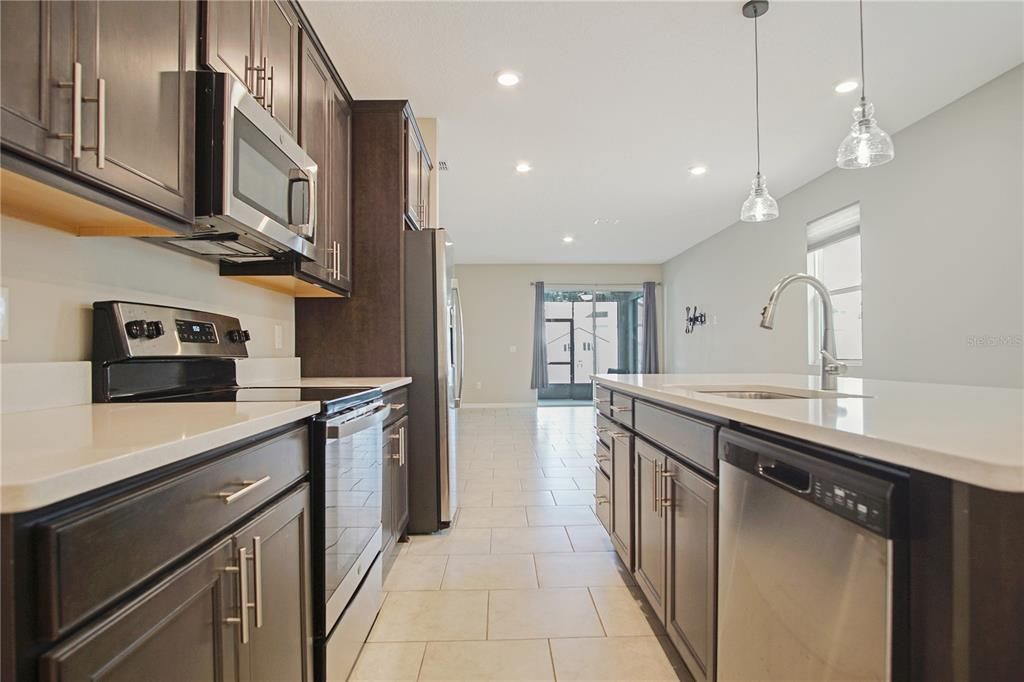 En Renta: $1,895 (3 camas, 2 baños, 1584 Pies cuadrados)