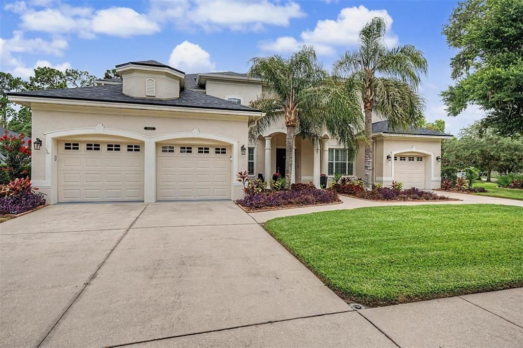 For Sale: $1,185,000 (5 beds, 3 baths, 4794 Square Feet)