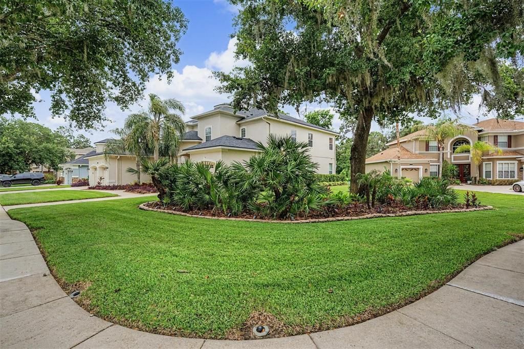 For Sale: $1,185,000 (5 beds, 3 baths, 4794 Square Feet)
