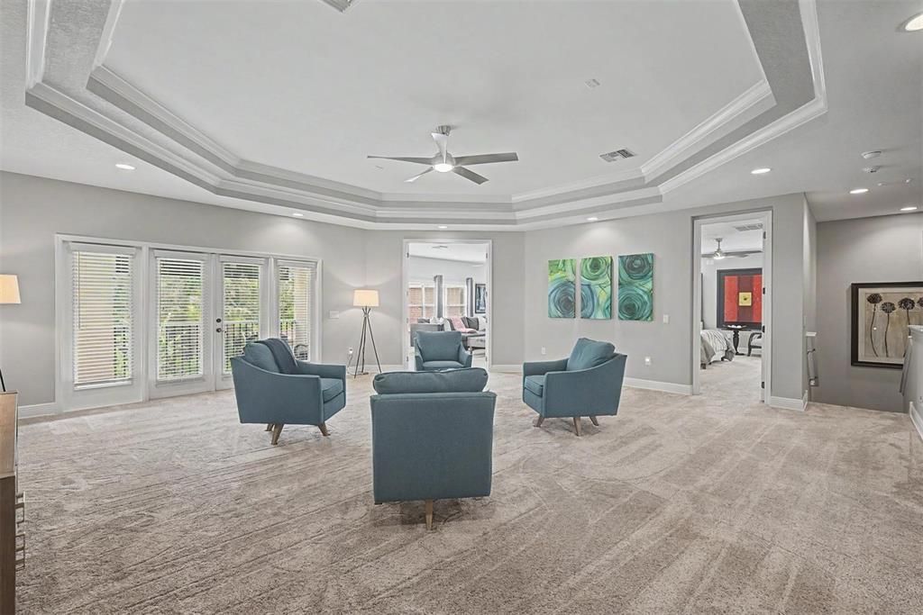 For Sale: $1,185,000 (5 beds, 3 baths, 4794 Square Feet)