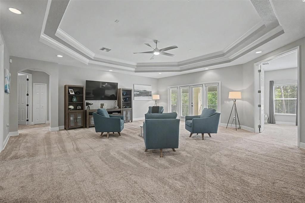 For Sale: $1,185,000 (5 beds, 3 baths, 4794 Square Feet)