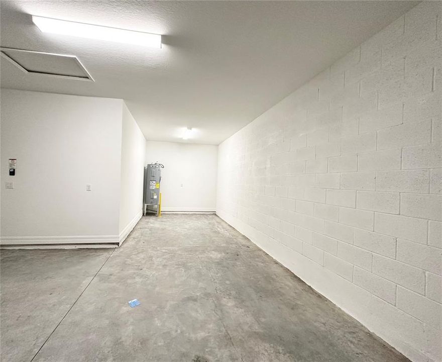 For Rent: $2,499 (3 beds, 3 baths, 1856 Square Feet)