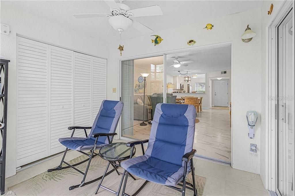 На продажу: $199,000 (2 спален, 2 ванн, 943 Квадратных фут)