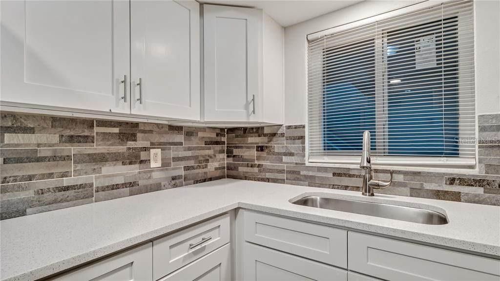 For Rent: $1,799 (2 beds, 2 baths, 1100 Square Feet)