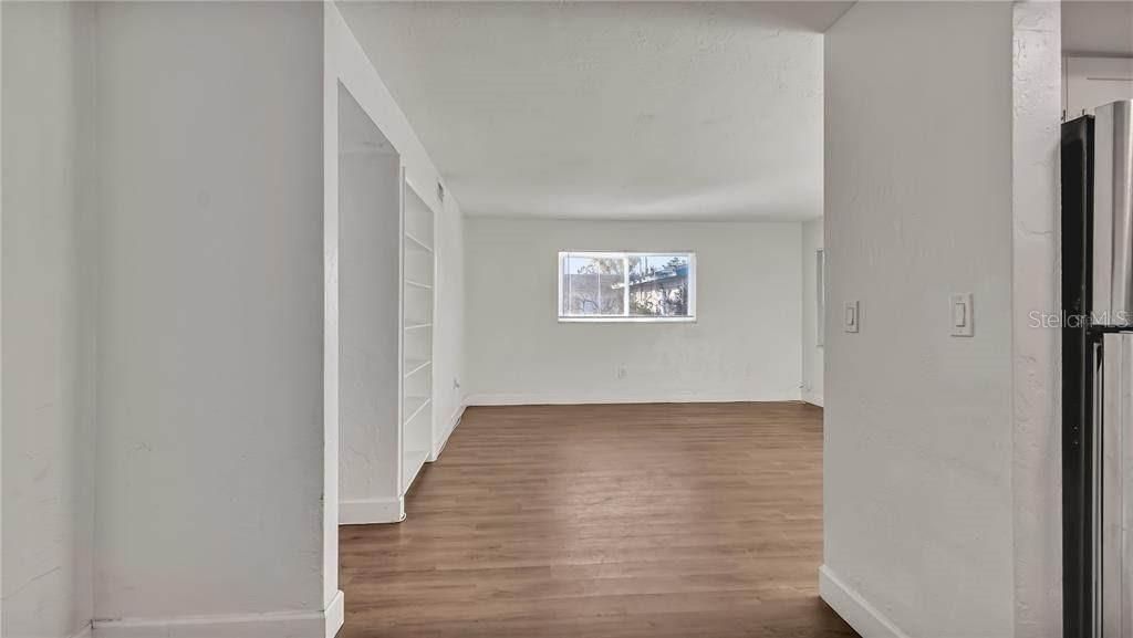 For Rent: $1,799 (2 beds, 2 baths, 1100 Square Feet)