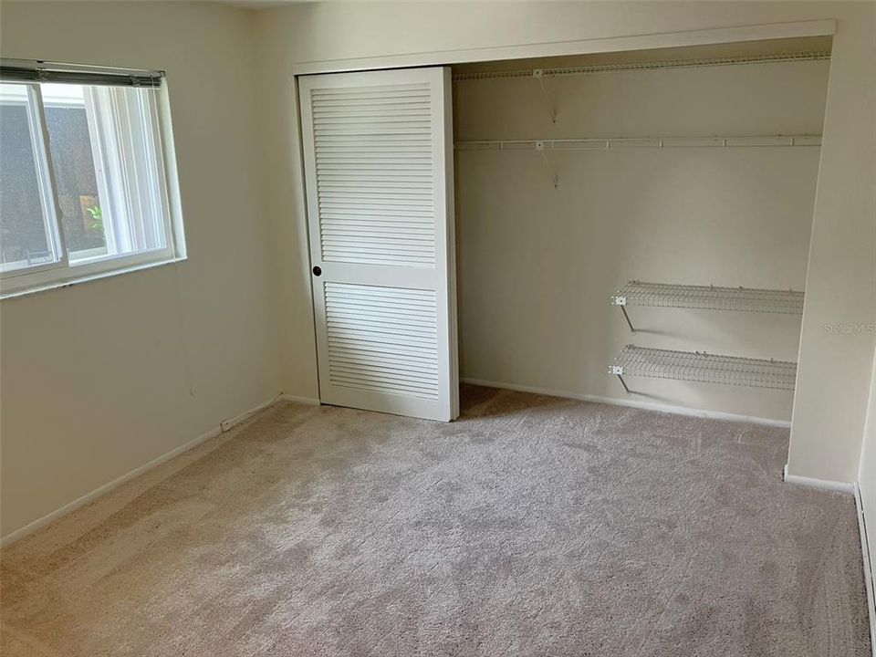 For Sale: $279,900 (2 beds, 2 baths, 1153 Square Feet)