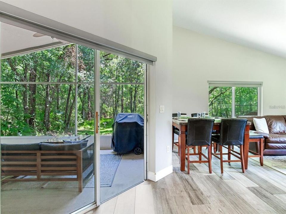 For Sale: $575,000 (3 beds, 2 baths, 1720 Square Feet)