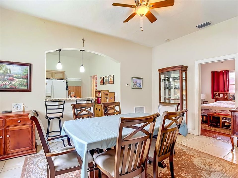 En Venta: $475,000 (3 camas, 2 baños, 1388 Pies cuadrados)