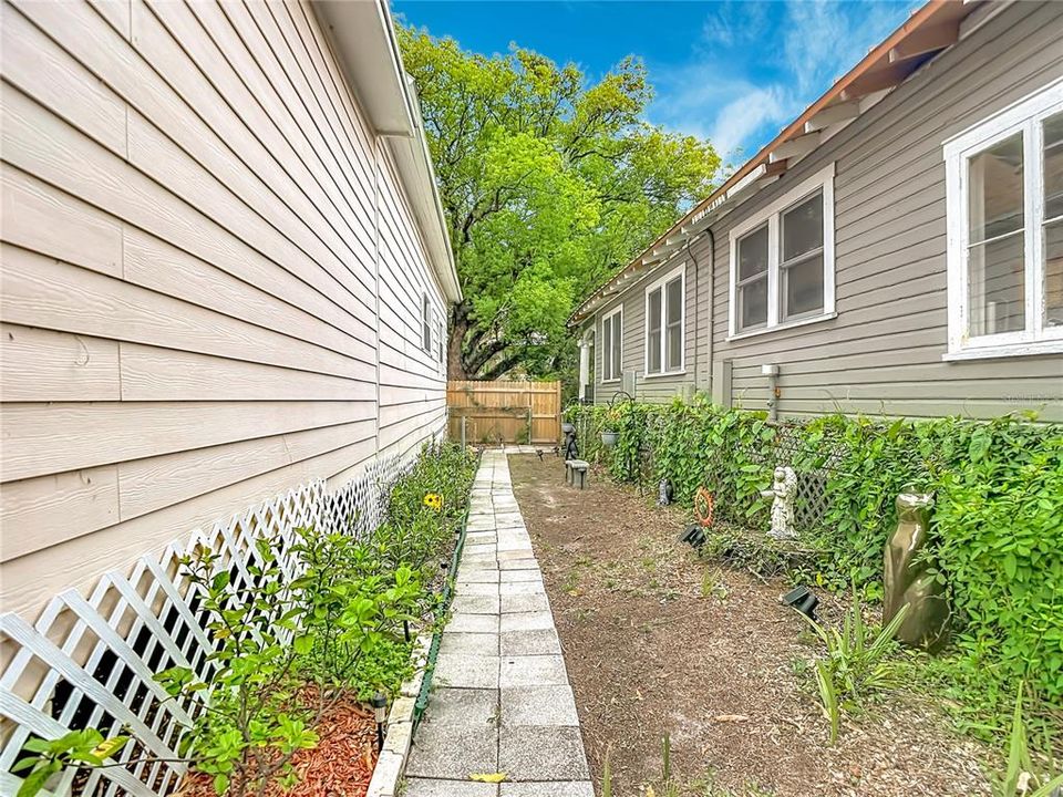 En Venta: $475,000 (3 camas, 2 baños, 1388 Pies cuadrados)