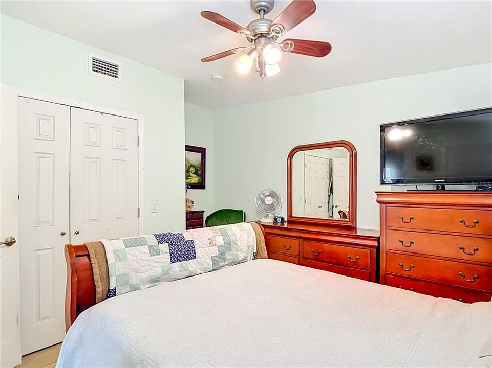 En Venta: $475,000 (3 camas, 2 baños, 1388 Pies cuadrados)