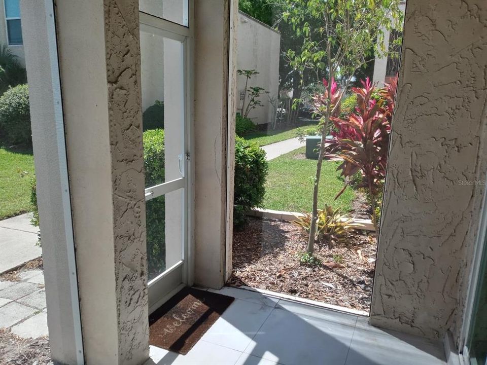 For Rent: $1,750 (2 beds, 2 baths, 1252 Square Feet)