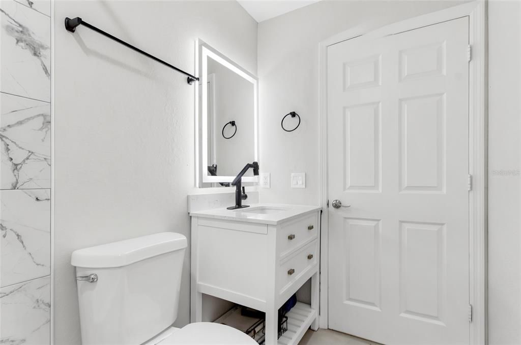 For Sale: $324,999 (3 beds, 2 baths, 1272 Square Feet)