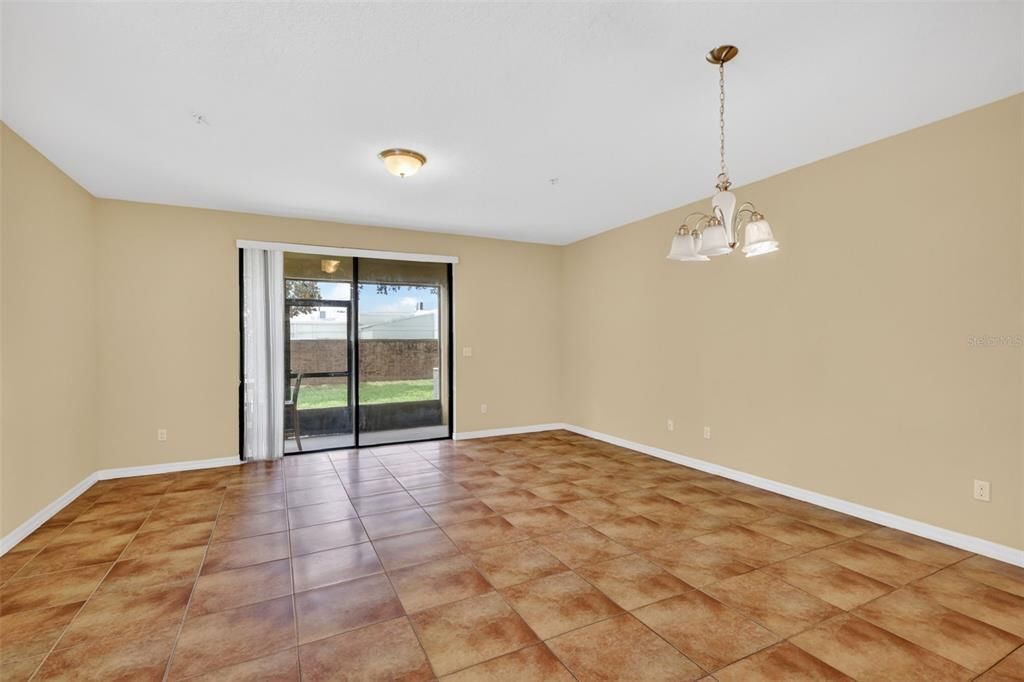 В аренду: $2,200 (3 спален, 2 ванн, 1630 Квадратных фут)