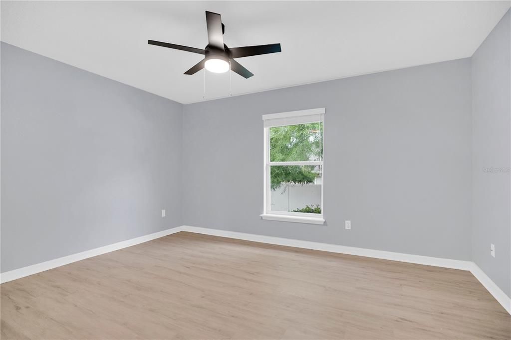 For Sale: $409,990 (3 beds, 2 baths, 1867 Square Feet)