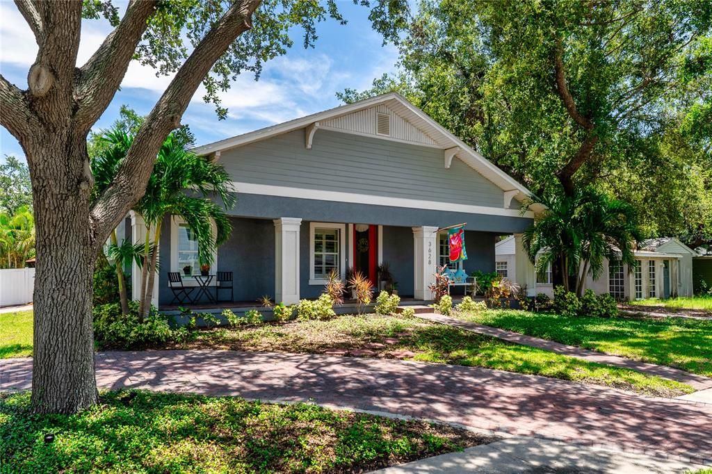 For Rent: $5,700 (3 beds, 2 baths, 2150 Square Feet)