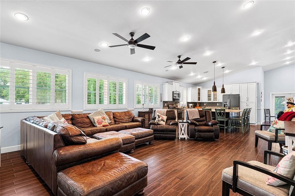 For Rent: $5,700 (3 beds, 2 baths, 2150 Square Feet)