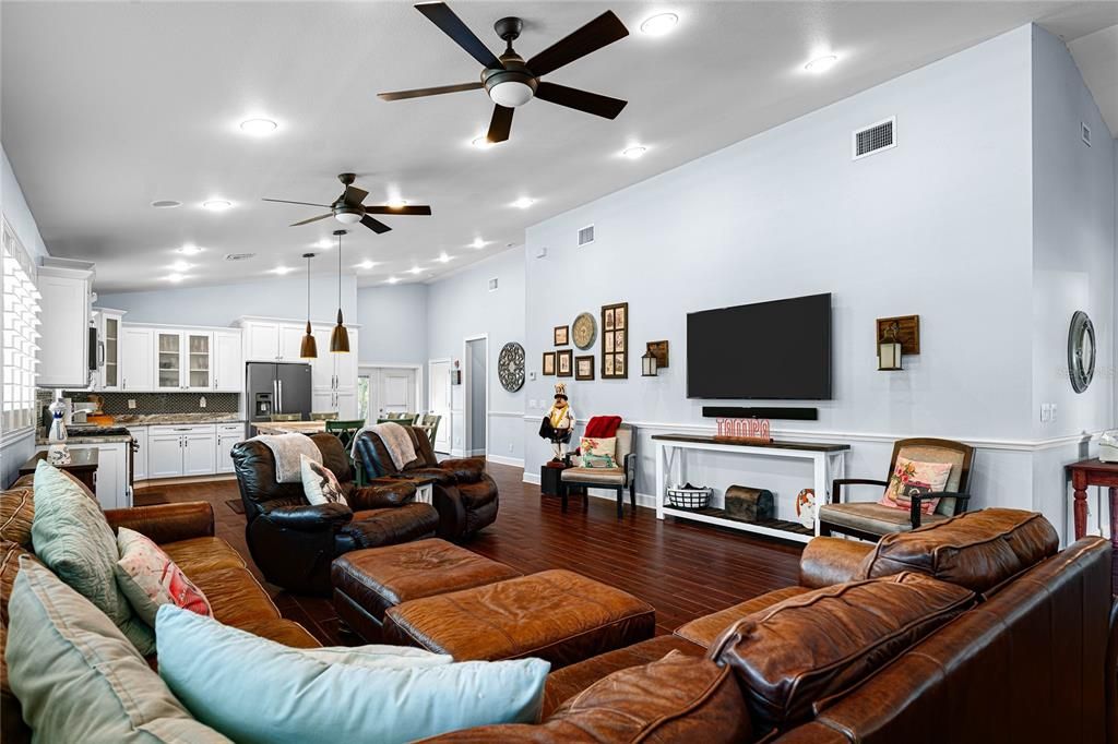 For Rent: $5,700 (3 beds, 2 baths, 2150 Square Feet)