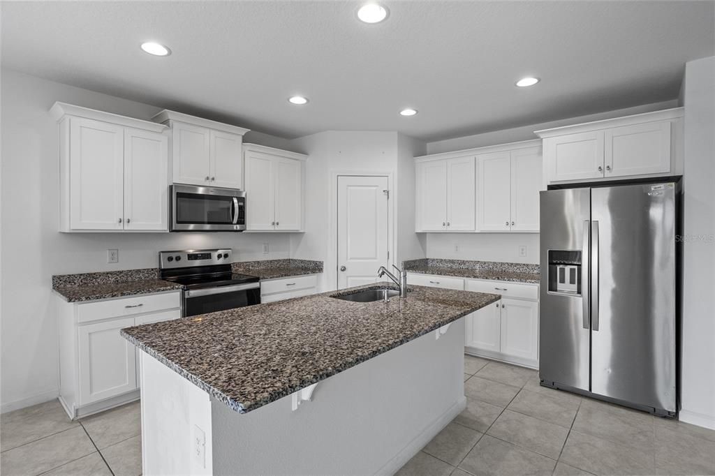 For Sale: $339,000 (4 beds, 2 baths, 1938 Square Feet)