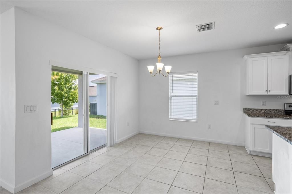 For Sale: $339,000 (4 beds, 2 baths, 1938 Square Feet)
